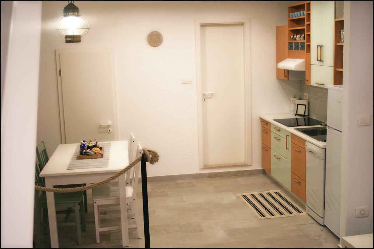 Casa Vacanze Enjoy Pirano Zewnętrze zdjęcie